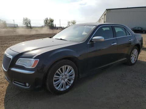 2013 Chrysler 300, VIN 2C3CCAST8DH693715. Фото 1 з 6 з аукціону Copart. Каталог авто зі США OpenDataCar.