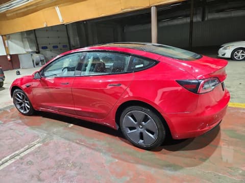 2022 Tesla Model 3, VIN 5YJ3E1EA5NF370360. Фото 2 из 6 с аукциона Copart. Каталог авто из США OpenDataCar.