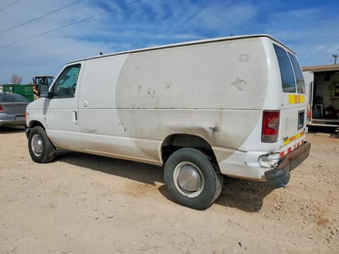 2006 Ford E-250, VIN 1FTNE24L46HA06272. Фото 2 из 6 с аукциона Copart. Каталог авто из США OpenDataCar.