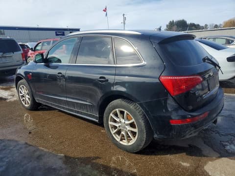 2011 Audi Q5, VIN WA1MKCFP6BA073981. Фото 2 из 6 с аукциона Copart. Каталог авто из США OpenDataCar.