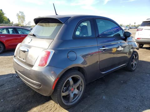 2015 Fiat 500, VIN 3C3CFFAR3FT562423. Фото 3 из 6 с аукциона Copart. Каталог авто из США OpenDataCar.