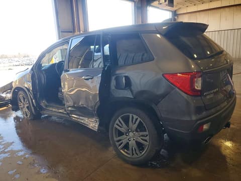 2021 Honda Passport, VIN 5FNYF8H59MB021713. Фото 2 з 6 з аукціону Copart. Каталог авто зі США OpenDataCar.