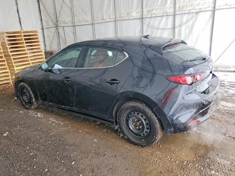 2021 Mazda 3, VIN JM1BPBMY0M1341057. Фото 2 з 6 з аукціону Copart. Каталог авто зі США OpenDataCar.