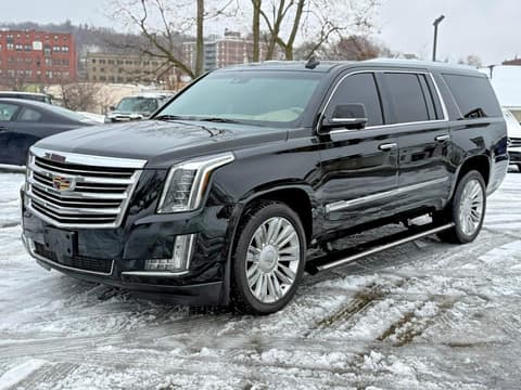 2018 Cadillac Escalade ESV, VIN 1GYS4KKJ7JR156350. Фото 1 из 6 с аукциона Copart. Каталог авто из США OpenDataCar.
