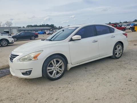 2014 Nissan Altima, VIN 1N4BL3AP9EN245019. Фото 1 з 6 з аукціону Copart. Каталог авто зі США OpenDataCar.