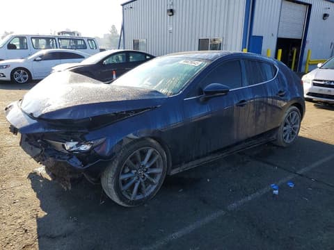 2021 Mazda 3, VIN JM1BPAKL2M1321796. Фото 1 з 6 з аукціону Copart. Каталог авто зі США OpenDataCar.