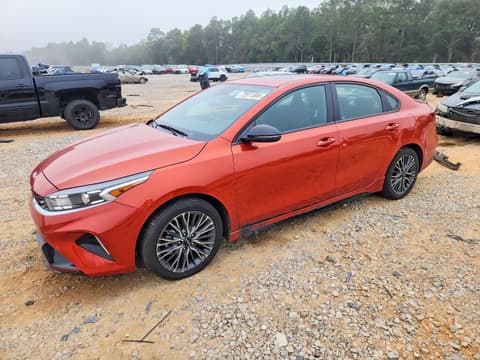 2024 Kia Forte, VIN 3KPF54AD8RE734121. Фото 1 з 6 з аукціону Copart. Каталог авто зі США OpenDataCar.