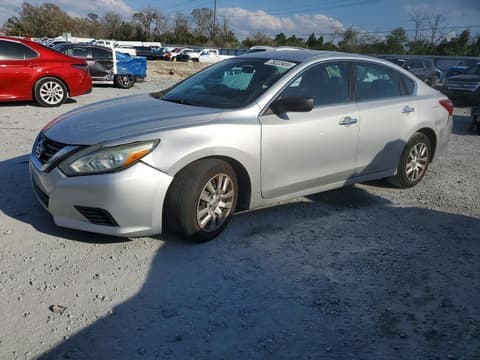 2018 Nissan Altima, VIN 1N4AL3APXJC117244. Фото 1 з 6 з аукціону Copart. Каталог авто зі США OpenDataCar.