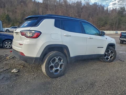 2022 Jeep Compass, VIN 3C4NJDDBXNT168969. Фото 3 з 6 з аукціону Copart. Каталог авто зі США OpenDataCar.