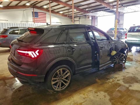 2024 Audi Q3, VIN WA1EECF31R1122099. Фото 3 из 6 с аукциона Copart. Каталог авто из США OpenDataCar.