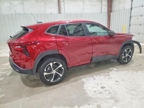 2025 Chevrolet Trax, VIN KL77LGEPXSC176587. Фото 3 з 6 з аукціону Copart. Каталог авто зі США OpenDataCar.