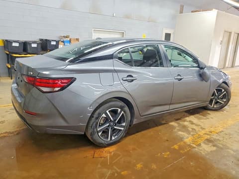 2024 Nissan Sentra, VIN 3N1AB8CVXRY297708. Фото 3 з 6 з аукціону Copart. Каталог авто зі США OpenDataCar.