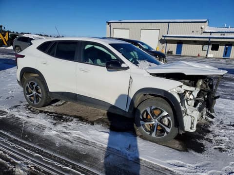 2025 Chevrolet Trax, VIN KL77LGEP9SC021836. Фото 4 з 6 з аукціону Copart. Каталог авто зі США OpenDataCar.