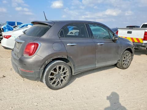 2017 Fiat 500X, VIN ZFBCFXCB1HP525155. Фото 3 из 6 с аукциона Copart. Каталог авто из США OpenDataCar.