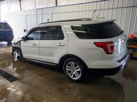 2019 Ford Explorer, VIN 1FM5K8D80KGA87290. Фото 2 з 6 з аукціону Copart. Каталог авто зі США OpenDataCar.