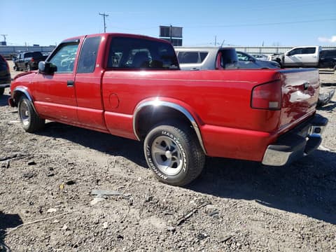 2000 Chevrolet S10, VIN 1GCCS19W0Y8196264. Фото 2 з 6 з аукціону Copart. Каталог авто зі США OpenDataCar.