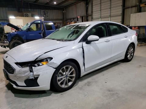 2019 Ford Fusion, VIN 3FA6P0HD1KR281490. Фото 1 з 6 з аукціону Copart. Каталог авто зі США OpenDataCar.