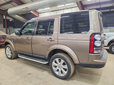 2015 Land rover LR4, VIN SALAG2V60FA761499. Фото 2 из 6 с аукциона Copart. Каталог авто из США OpenDataCar.