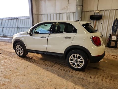 2016 Fiat 500X, VIN ZFBCFYBTXGP469053. Фото 2 з 6 з аукціону Copart. Каталог авто зі США OpenDataCar.