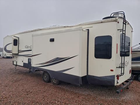 2018 Cedar creek Silverback, VIN 4X4FCRL20JS219219. Photo 3 of 6 from Copart auction. OpenDataCar US salvage catalog.