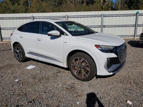 2023 Audi Q4 e-tron Sportback, VIN WA142BFZ3PP046897. Фото 4 из 6 с аукциона Copart. Каталог авто из США OpenDataCar.