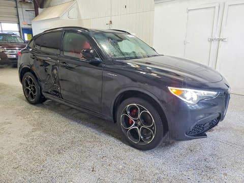 2023 Alfa romeo Stelvio, VIN ZASPAKBN4P7D65905. Фото 4 з 6 з аукціону Copart. Каталог авто зі США OpenDataCar.