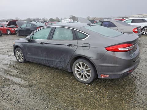 2017 Ford Fusion, VIN 3FA6P0PU5HR330166. Фото 2 з 6 з аукціону Copart. Каталог авто зі США OpenDataCar.