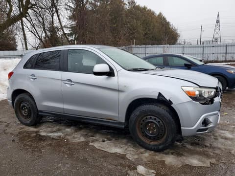 2011 Mitsubishi RVR, VIN JA4AH3AU1BZ607081. Фото 4 з 6 з аукціону Copart. Каталог авто зі США OpenDataCar.