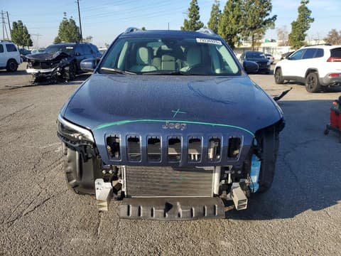 2019 Jeep Cherokee, VIN 1C4PJLDB0KD469853. Фото 5 з 6 з аукціону Copart. Каталог авто зі США OpenDataCar.