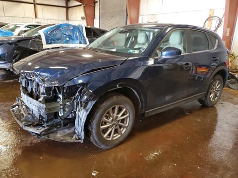2022 Mazda CX-5, VIN JM3KFBBMXN0564594. Фото 1 з 6 з аукціону Copart. Каталог авто зі США OpenDataCar.