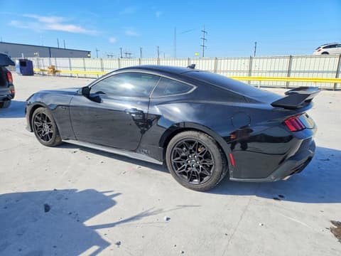 2024 Ford Mustang, VIN 1FA6P8CF3R5430003. Фото 2 з 6 з аукціону Copart. Каталог авто зі США OpenDataCar.