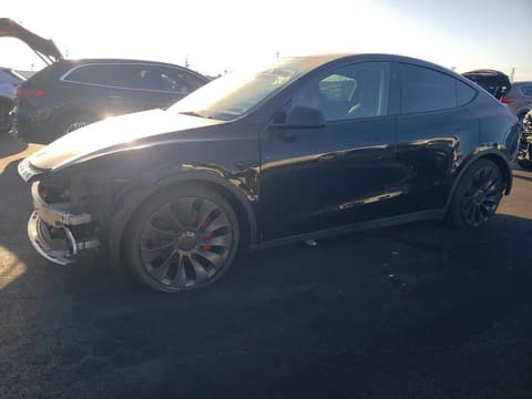 2024 Tesla Model Y, VIN 7SAYGDEF4RF054079. Фото 1 з 6 з аукціону Copart. Каталог авто зі США OpenDataCar.