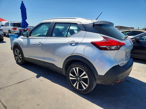 2019 Nissan Kicks, VIN 3N1CP5CU3KL538673. Фото 2 з 6 з аукціону Copart. Каталог авто зі США OpenDataCar.