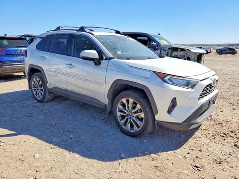 2020 Toyota RAV4, VIN 2T3Y1RFV3LC035804. Фото 4 з 6 з аукціону Copart. Каталог авто зі США OpenDataCar.