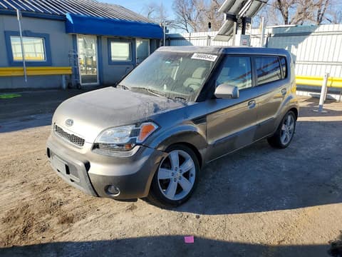 2010 Kia Soul, VIN KNDJT2A2XA7091777. Фото 1 з 6 з аукціону Copart. Каталог авто зі США OpenDataCar.