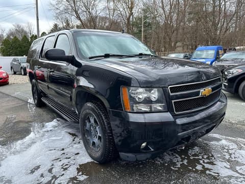 2013 Chevrolet Suburban, VIN 1GNSKJE78DR138778. Фото 1 з 6 з аукціону Copart. Каталог авто зі США OpenDataCar.