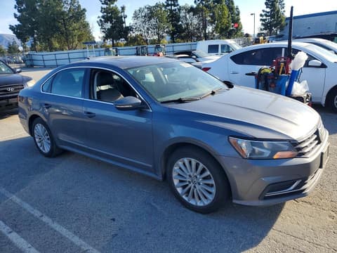 2016 Volkswagen Passat, VIN 1VWBT7A31GC015100. Фото 4 из 6 с аукциона Copart. Каталог авто из США OpenDataCar.
