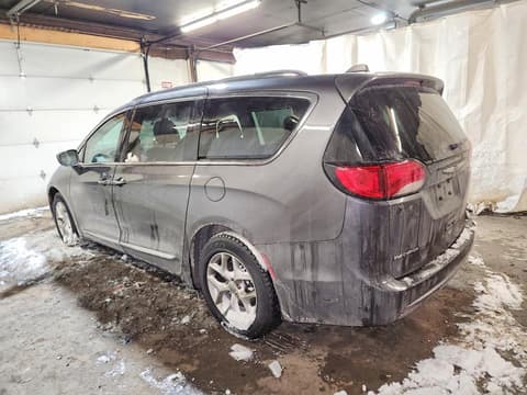 2018 Chrysler Pacifica, VIN 2C4RC1EG5JR292858. Фото 2 з 6 з аукціону Copart. Каталог авто зі США OpenDataCar.