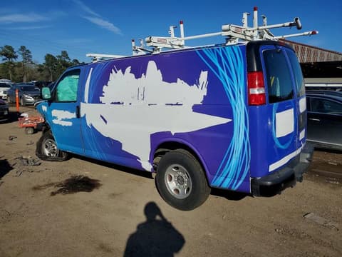 2021 Chevrolet Express 2500, VIN 1GCWGAF76M1160772. Фото 2 з 6 з аукціону Copart. Каталог авто зі США OpenDataCar.