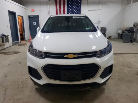 2022 Chevrolet Trax, VIN KL7CJNSM2NB527196. Zdjęcie 5 z 6 z aukcji Copart. Katalog aut z USA OpenDataCar.