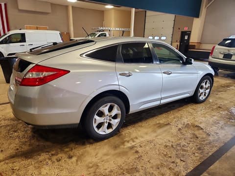 2011 Honda Accord Crosstour, VIN 5J6TF2H58BL003795. Фото 3 з 6 з аукціону Copart. Каталог авто зі США OpenDataCar.