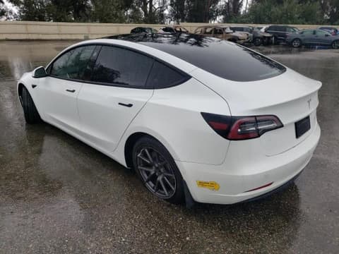 2022 Tesla Model 3, VIN 5YJ3E1EB2NF168620. Фото 2 з 6 з аукціону Copart. Каталог авто зі США OpenDataCar.
