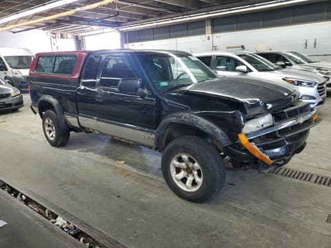 1998 Chevrolet S10, VIN 1GCCT19W3W8247783. Фото 4 з 6 з аукціону Copart. Каталог авто зі США OpenDataCar.