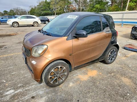 2016 Smart Fortwo, VIN WMEFJ5DA7GK068769. Фото 1 з 6 з аукціону Copart. Каталог авто зі США OpenDataCar.