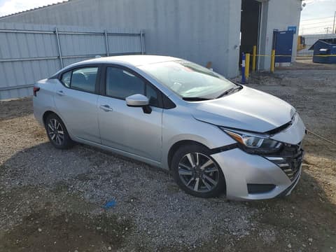 2023 Nissan Versa, VIN 3N1CN8EV7PL834302. Фото 4 з 6 з аукціону Copart. Каталог авто зі США OpenDataCar.