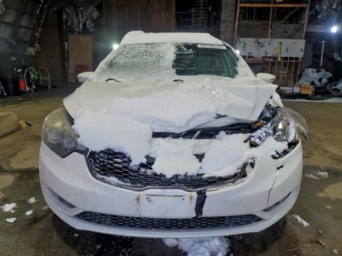 2015 Kia Forte, VIN KNAFX4A86F5281909. Фото 5 з 6 з аукціону Copart. Каталог авто зі США OpenDataCar.