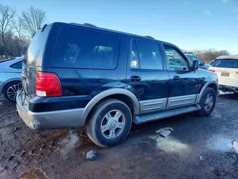 2003 Ford Expedition, VIN 1FMFU18L03LB27378. Фото 3 з 6 з аукціону Copart. Каталог авто зі США OpenDataCar.