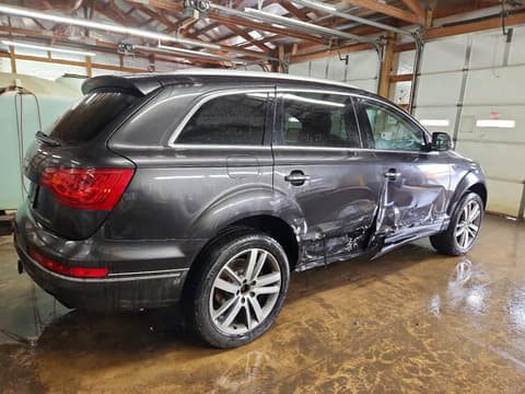 2011 Audi Q7, VIN WA1LGAFEXBD007318. Фото 3 з 6 з аукціону Copart. Каталог авто зі США OpenDataCar.