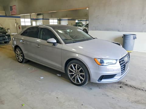 2015 Audi A3, VIN WAUEFGFF8F1010980. Фото 4 з 6 з аукціону Copart. Каталог авто зі США OpenDataCar.