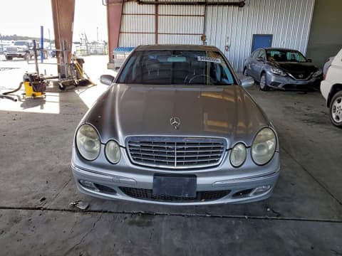 2005 Mercedes-benz E-Class, VIN WDBUF70J75A666385. Фото 5 з 6 з аукціону Copart. Каталог авто зі США OpenDataCar.